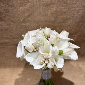 hoa cưới calla lily trắng mix tulip trắng