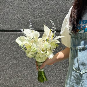 Hoa Cưới Mao Lương Trắng và Calla Lily A119