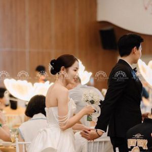 Hoa cưới Thiên Nga Trắng A155