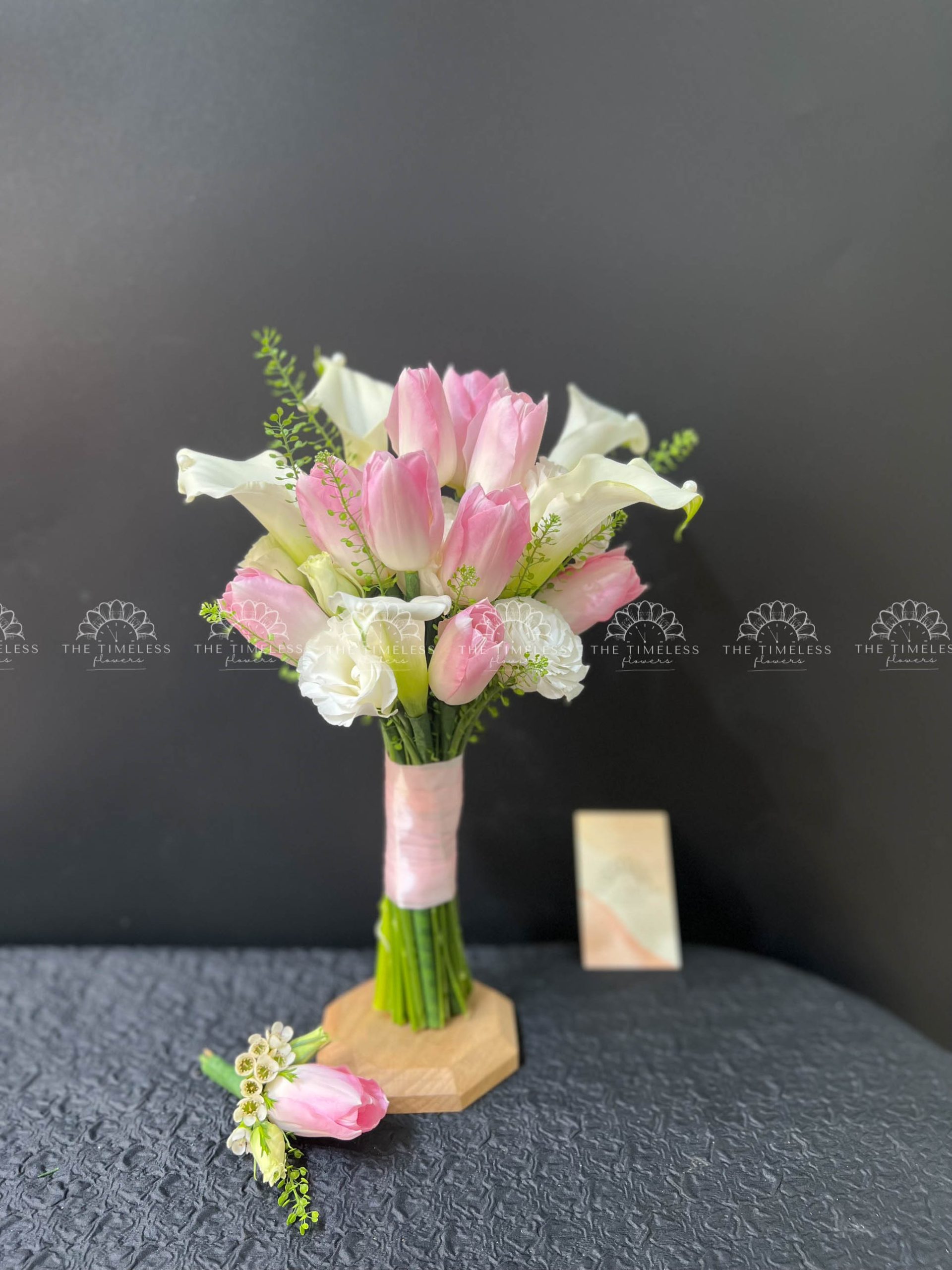 Hoa Cưới Calla Lily - Rum Hà Lan và Tulip Hồng A192