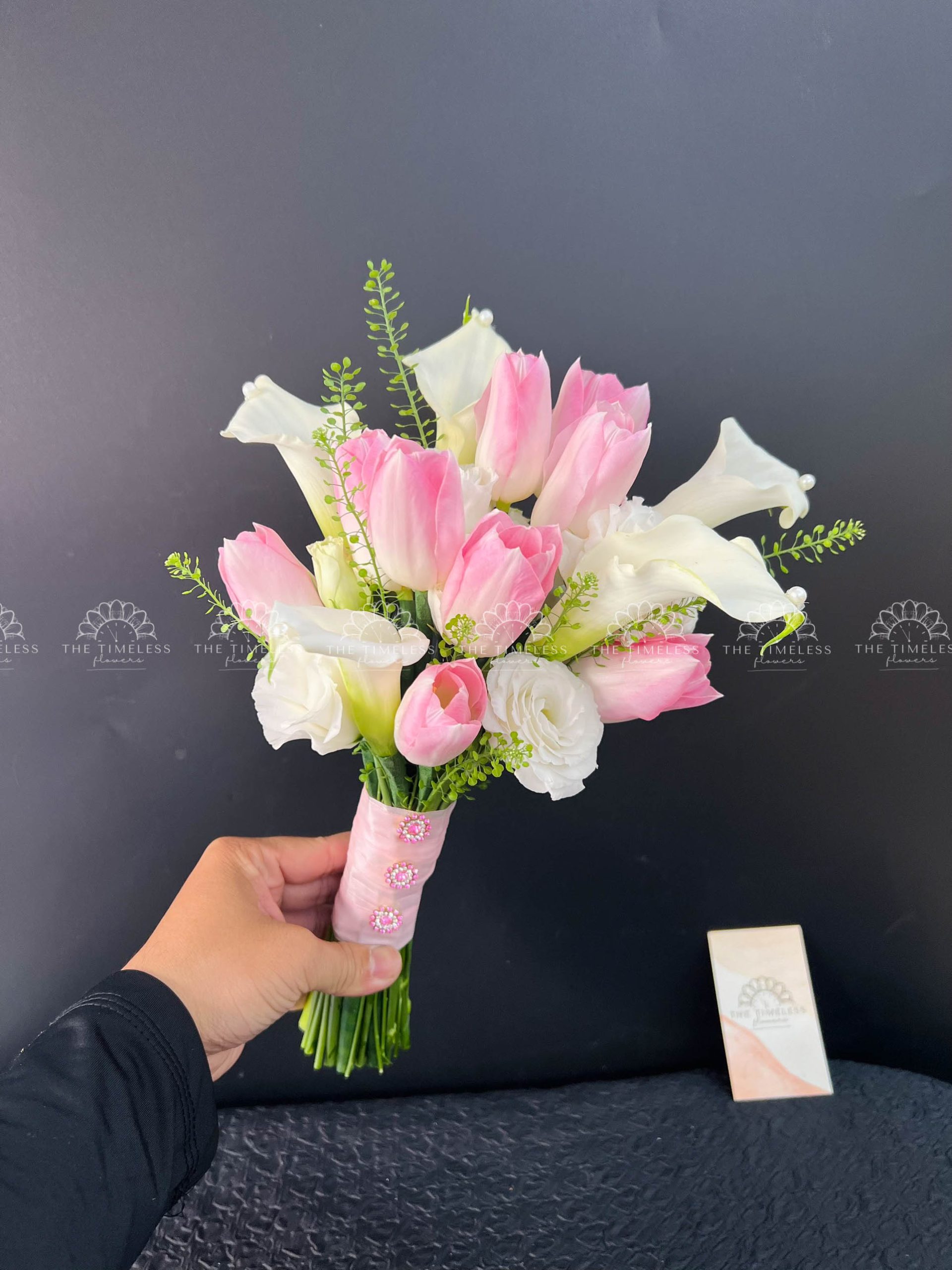Hoa Cưới Calla Lily - Rum Hà Lan và Tulip Hồng A192