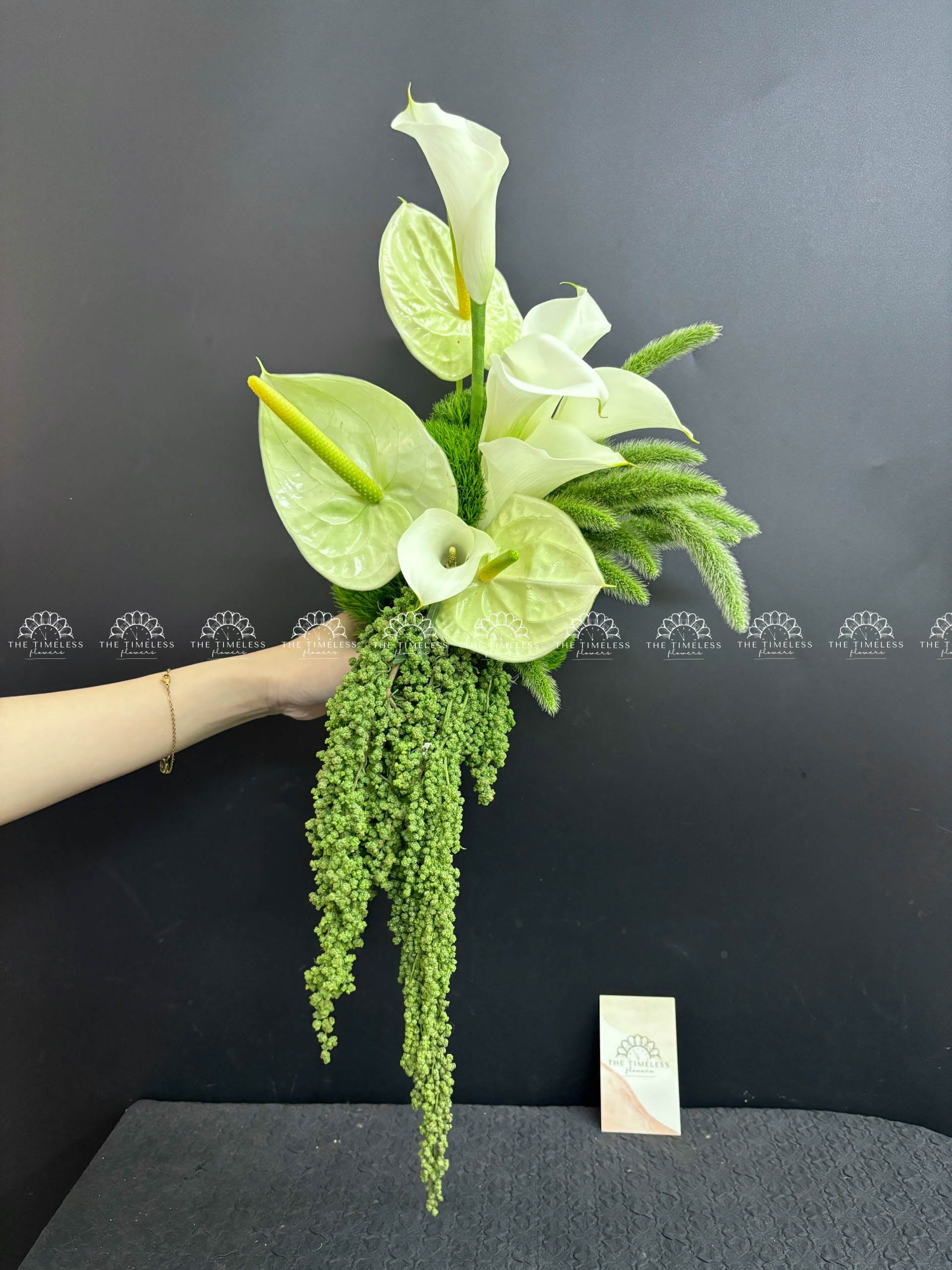Hoa Cưới Thác Đổ Calla Lily và Hồng môn xanh A200