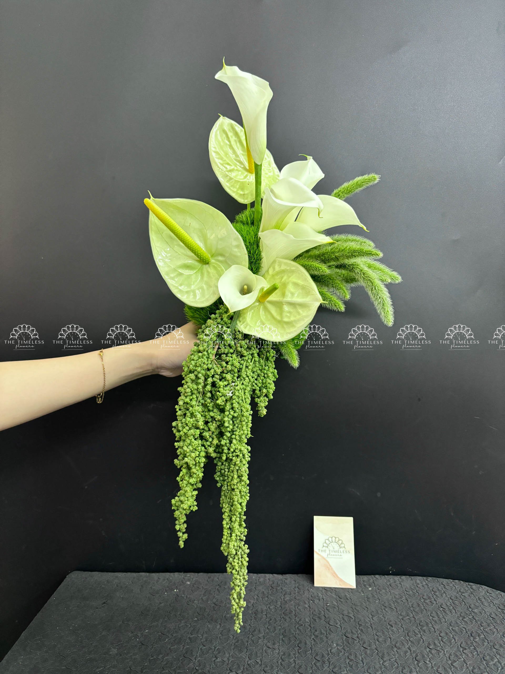Hoa Cưới Thác Đổ Calla Lily và Hồng môn xanh A200