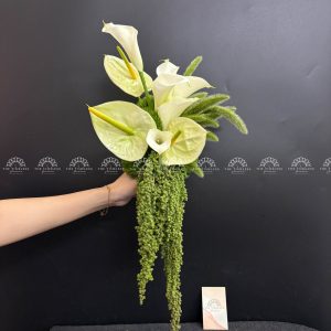 Hoa Cưới Thác Đổ Calla Lily và Hồng môn xanh A200