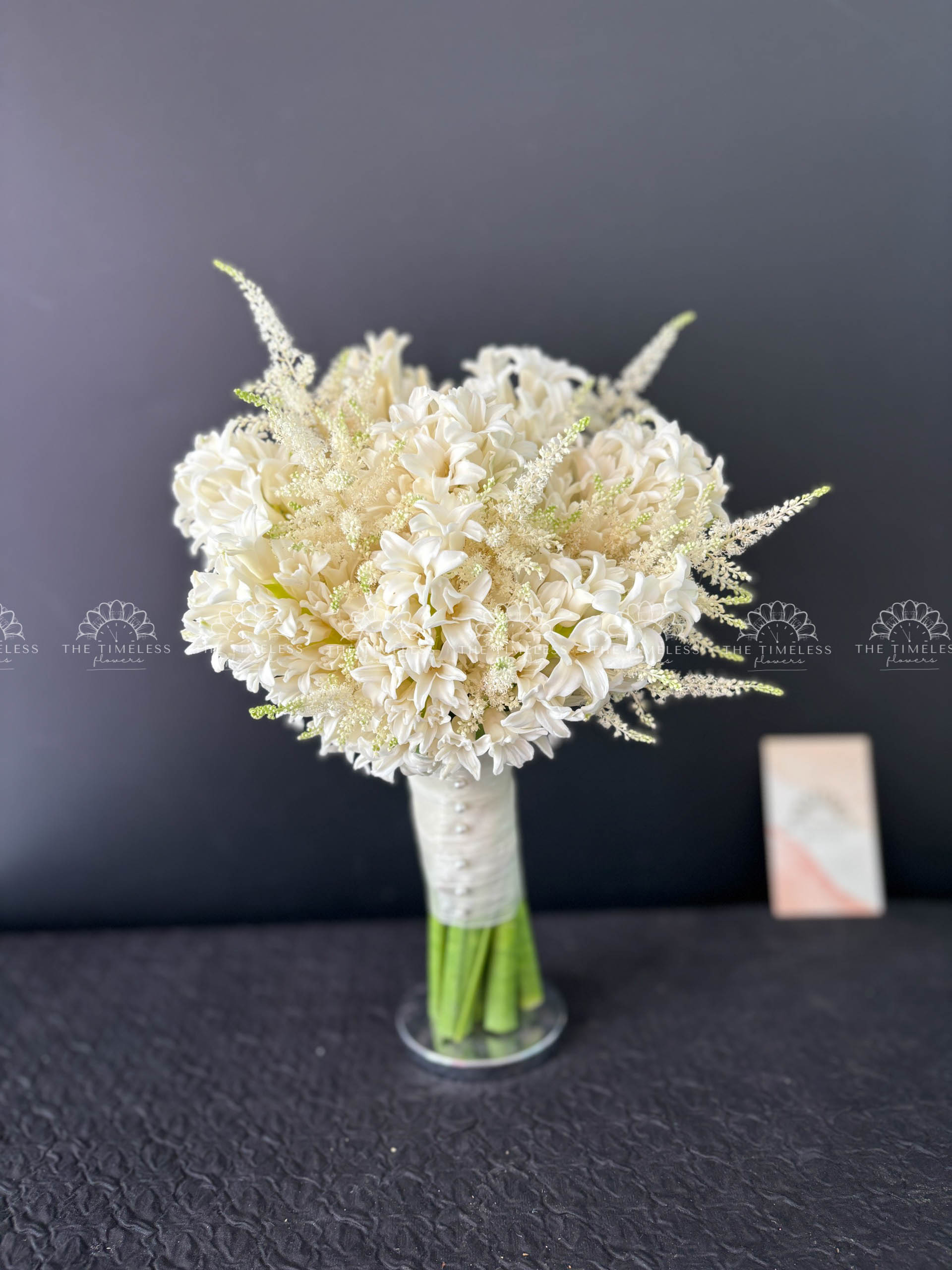 Hoa Cưới 8 Dạ Lan Hương Trắng mix Astilbe Hà Lan A210
