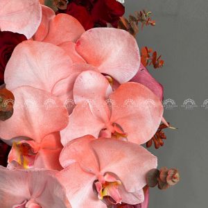 Hoa Cưới Thác Đổ Lan Hồ Điệp Tone Đỏ H003