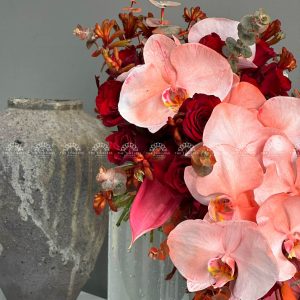 Hoa Cưới Thác Đổ Lan Hồ Điệp Tone Đỏ H003