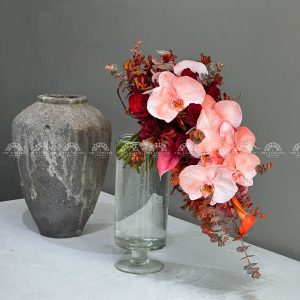 Hoa Cưới Thác Đổ Lan Hồ Điệp Tone Đỏ H003