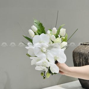 Hoa Cưới Lan Hồ Điệp mix Tulip Trắng H005