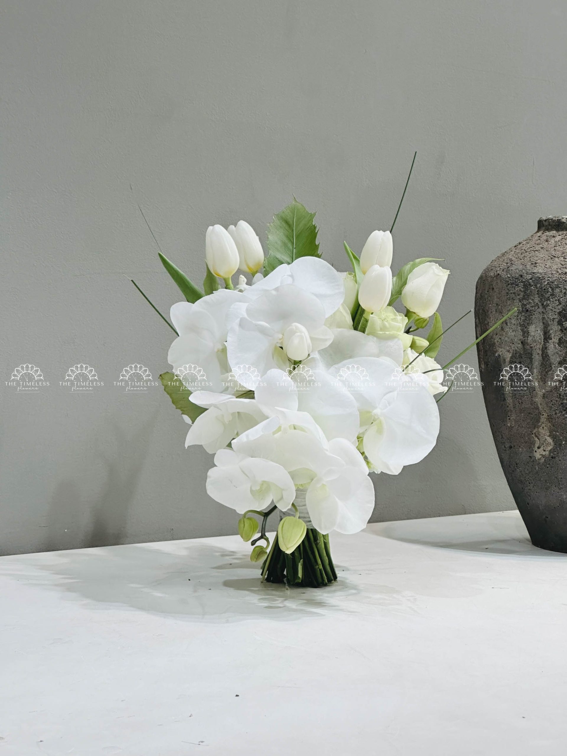 Hoa Cưới Lan Hồ Điệp mix Tulip Trắng H005