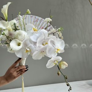 Hoa Cưới Quạt hoa Lan Hồ Điệp mix Calla lily Trắng H016