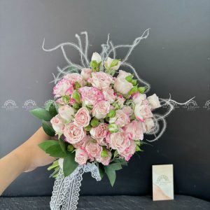 Hoa Cưới Hồng Chùm Chiết Xạ A216