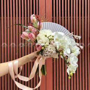 Hoa Cưới Quạt hoa Lan Hồ Điệp mix Tulip A241