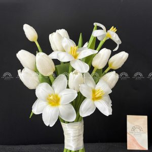 Hoa Cưới 13 Hoa Tulip Trắng A304