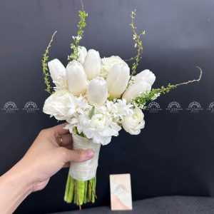 Hoa Cưới 9 Hoa Tulip Trắng mix Dạ Lan Hương A285