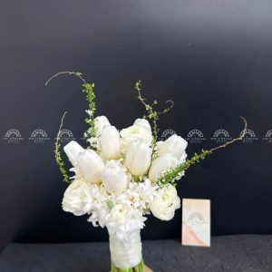 Hoa Cưới 9 Hoa Tulip Trắng mix Dạ Lan Hương A285