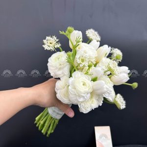 Hoa Cưới 9 Hoa Tulip Trắng mix Mao Lương A317
