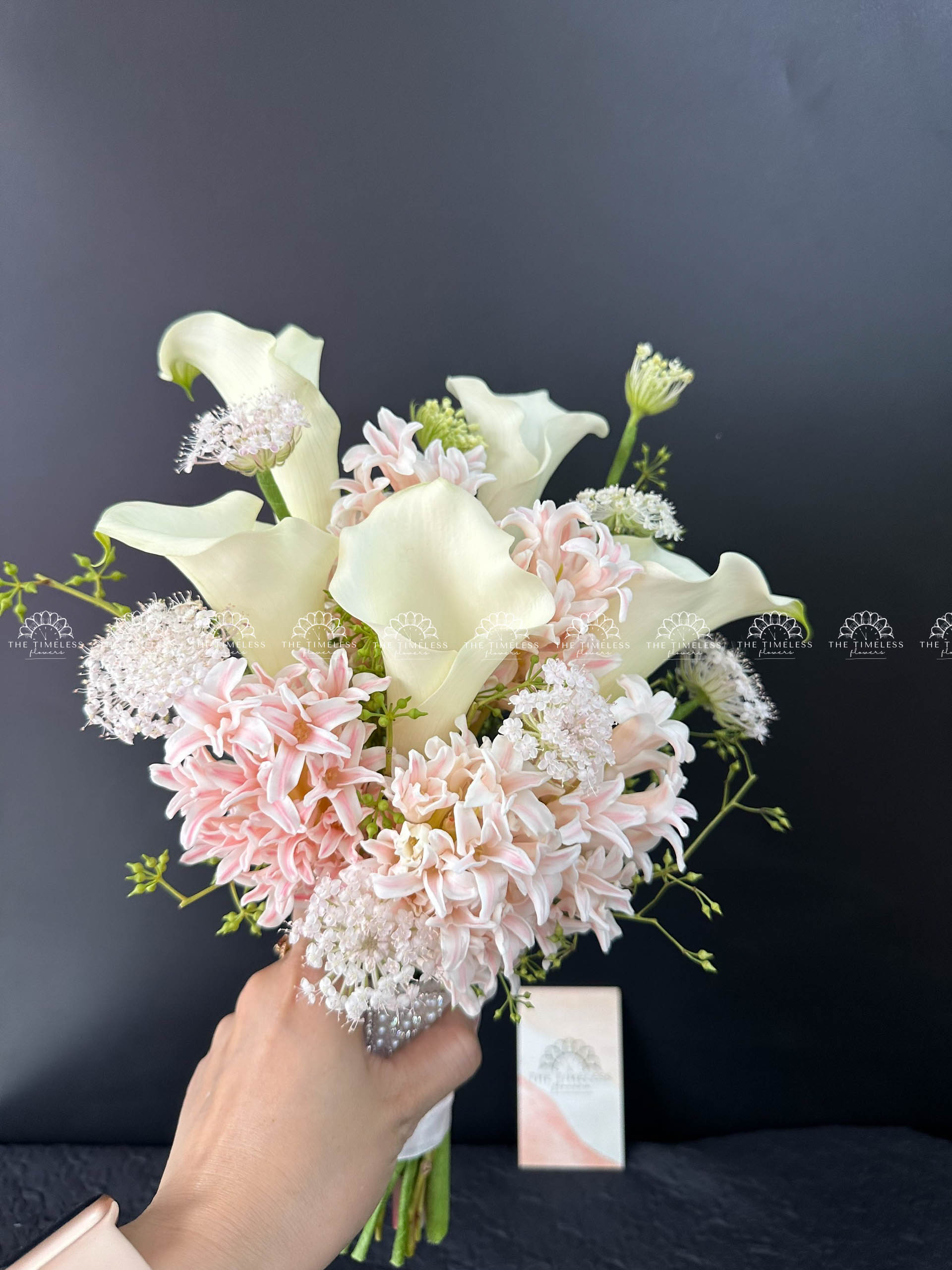 Hoa Cưới 5 Dạ Lan Hương mix 5 Calla Lily Hà Lan A320