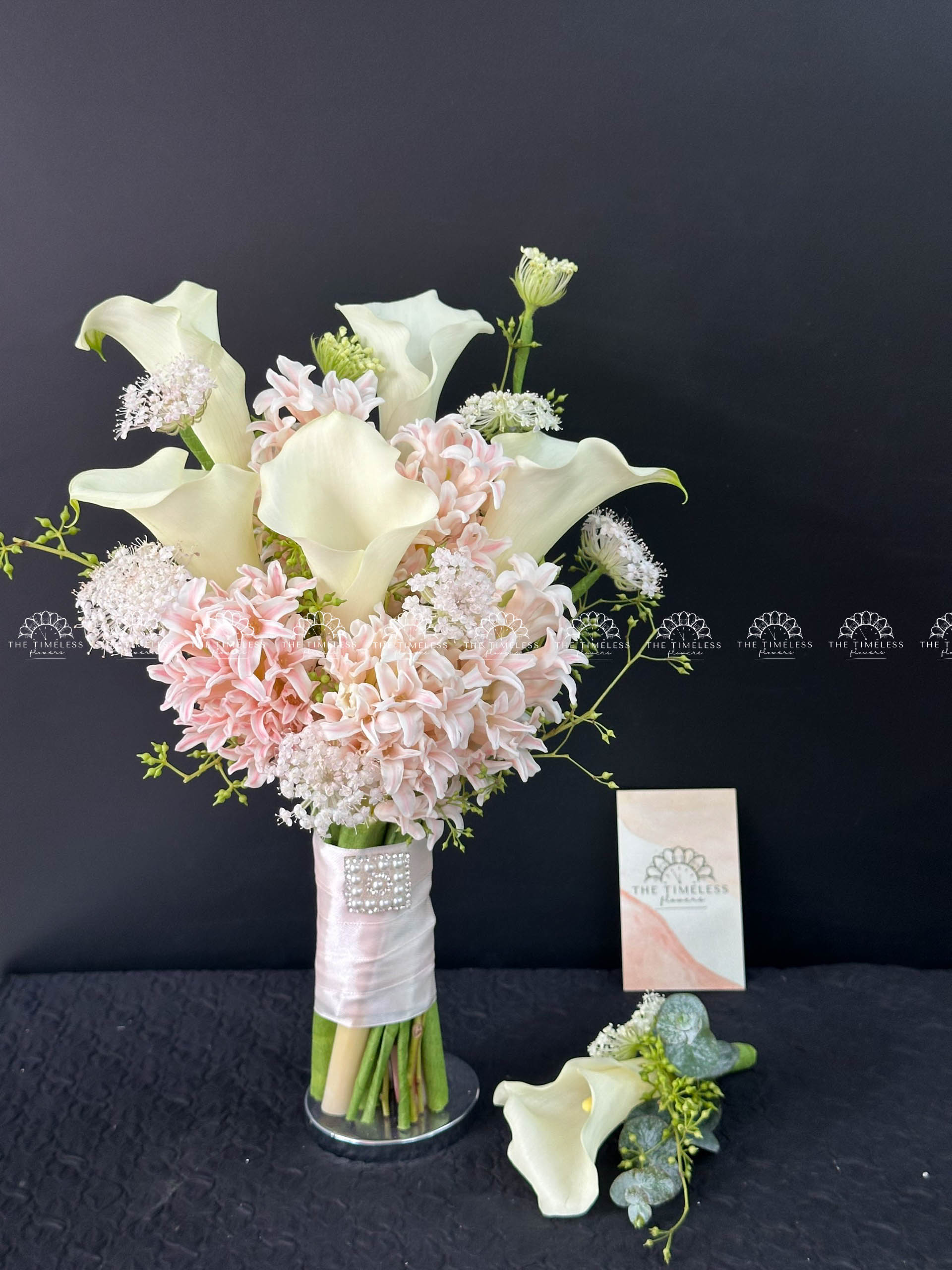Hoa Cưới 5 Dạ Lan Hương mix 5 Calla Lily Hà Lan A320
