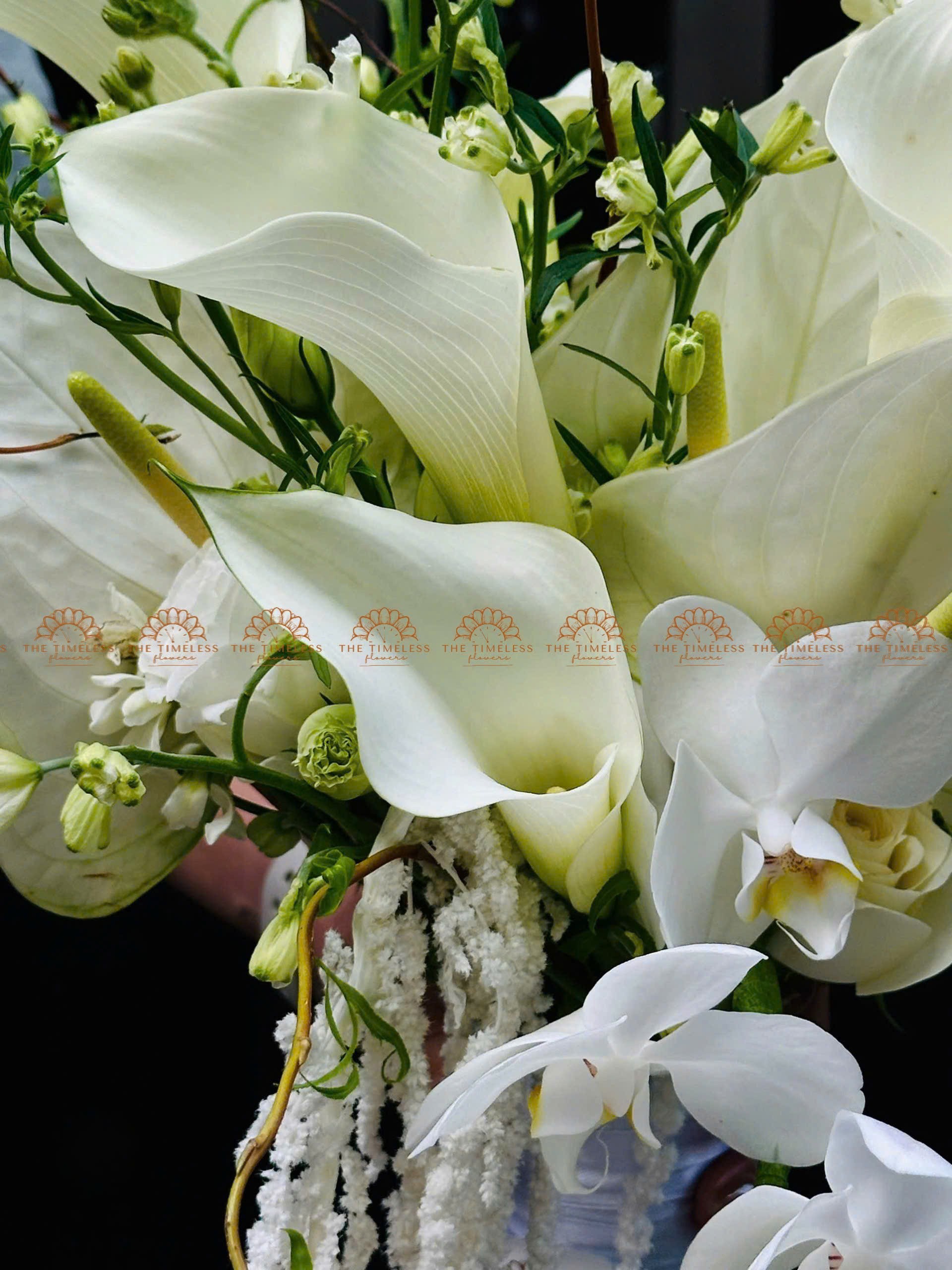 Hoa Cưới Thác Đổ Lan Hồ Điệp mix Calla Lily H050 - Hình ảnh 3