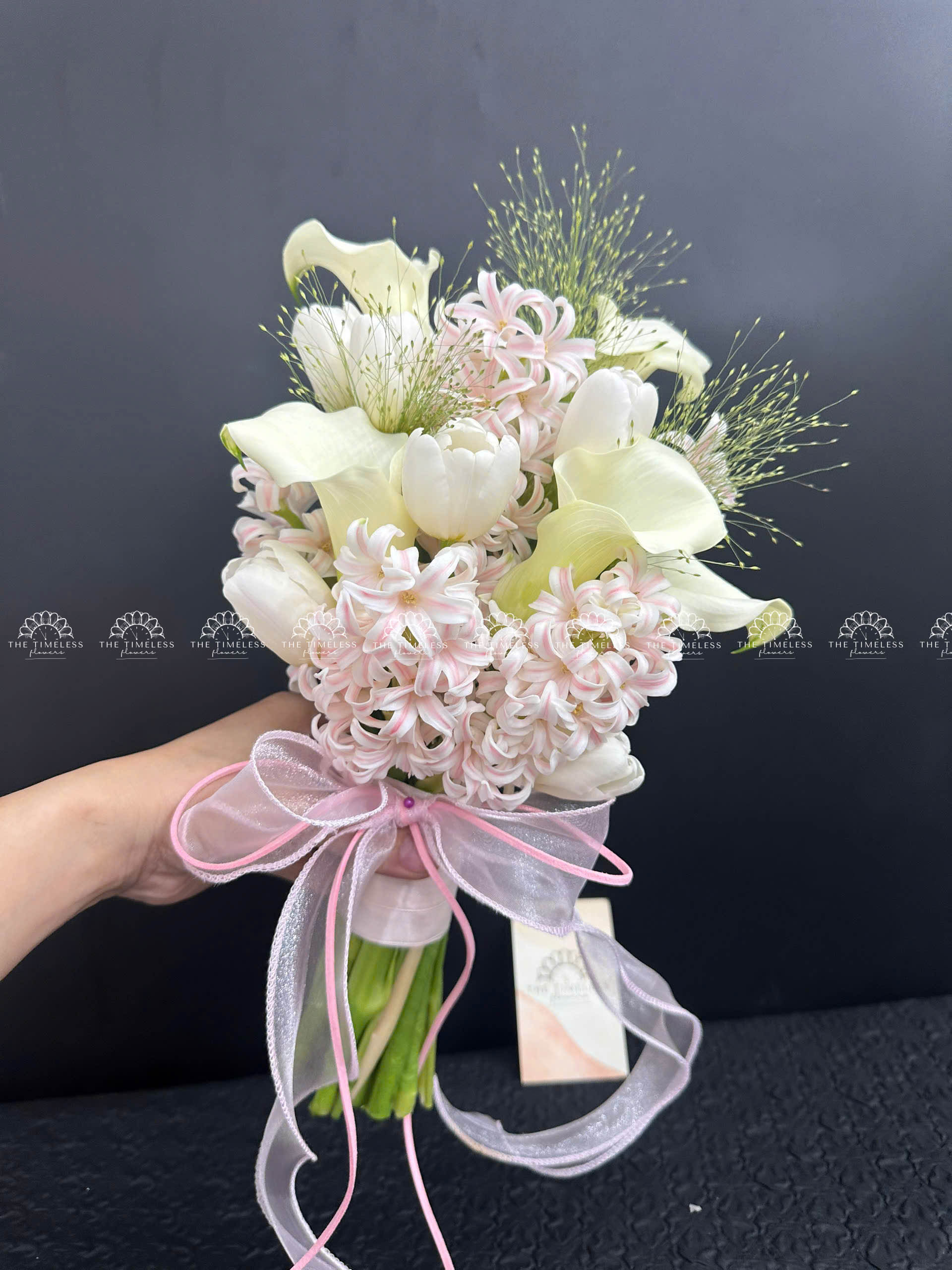 Hoa Cưới 5 Dạ Lan Hương mix 5 Calla Lily Hà Lan Mix 5 Tulip A357