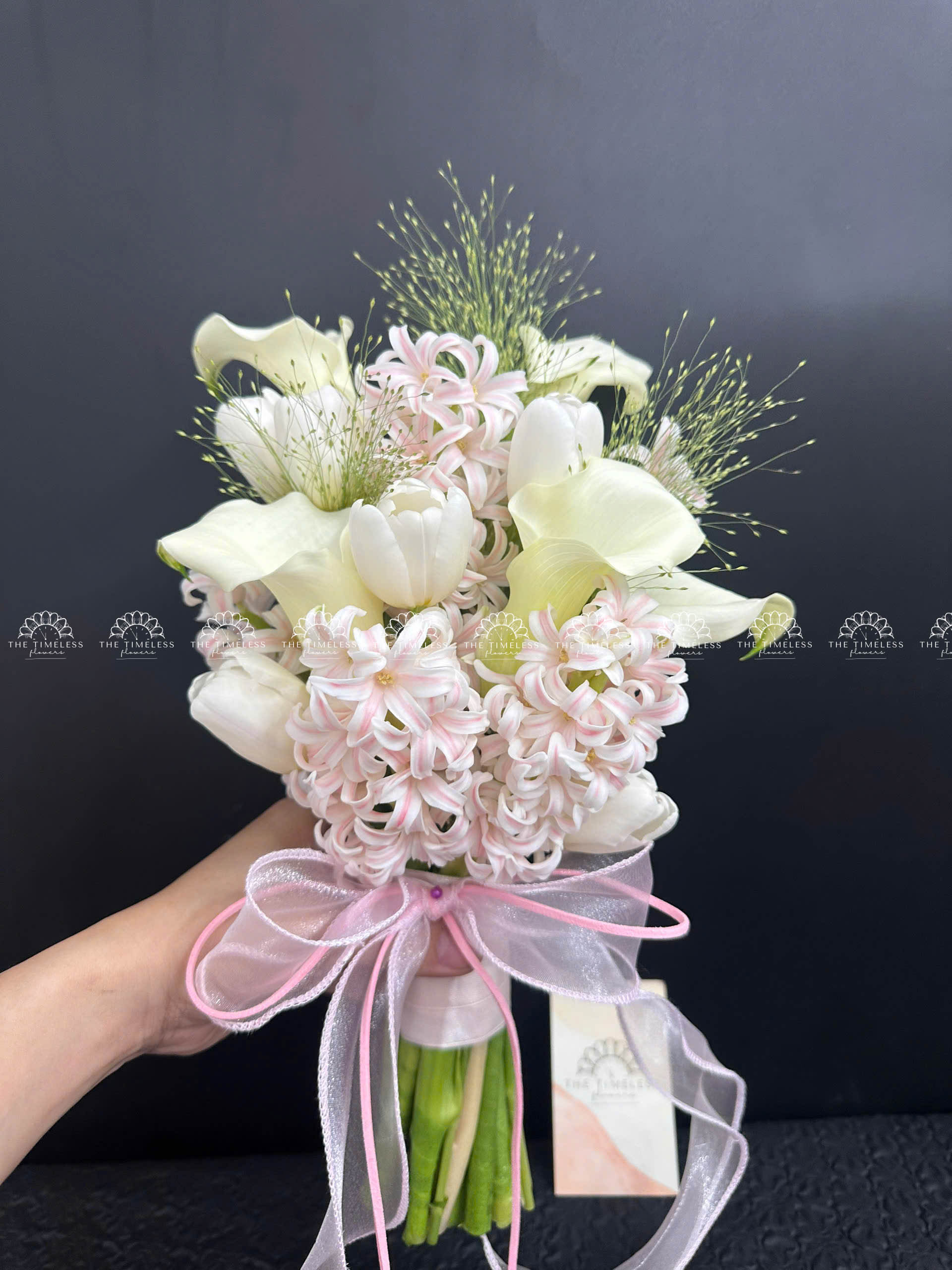 Hoa Cưới 5 Dạ Lan Hương mix 5 Calla Lily Hà Lan Mix 5 Tulip A357