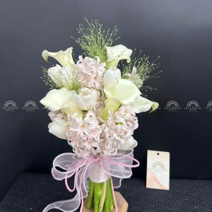 Hoa Cưới 5 Dạ Lan Hương mix 5 Calla Lily Hà Lan Mix 5 Tulip A357