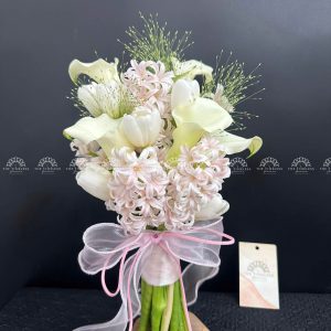 Hoa Cưới 5 Dạ Lan Hương mix 5 Calla Lily Hà Lan Mix 5 Tulip A357