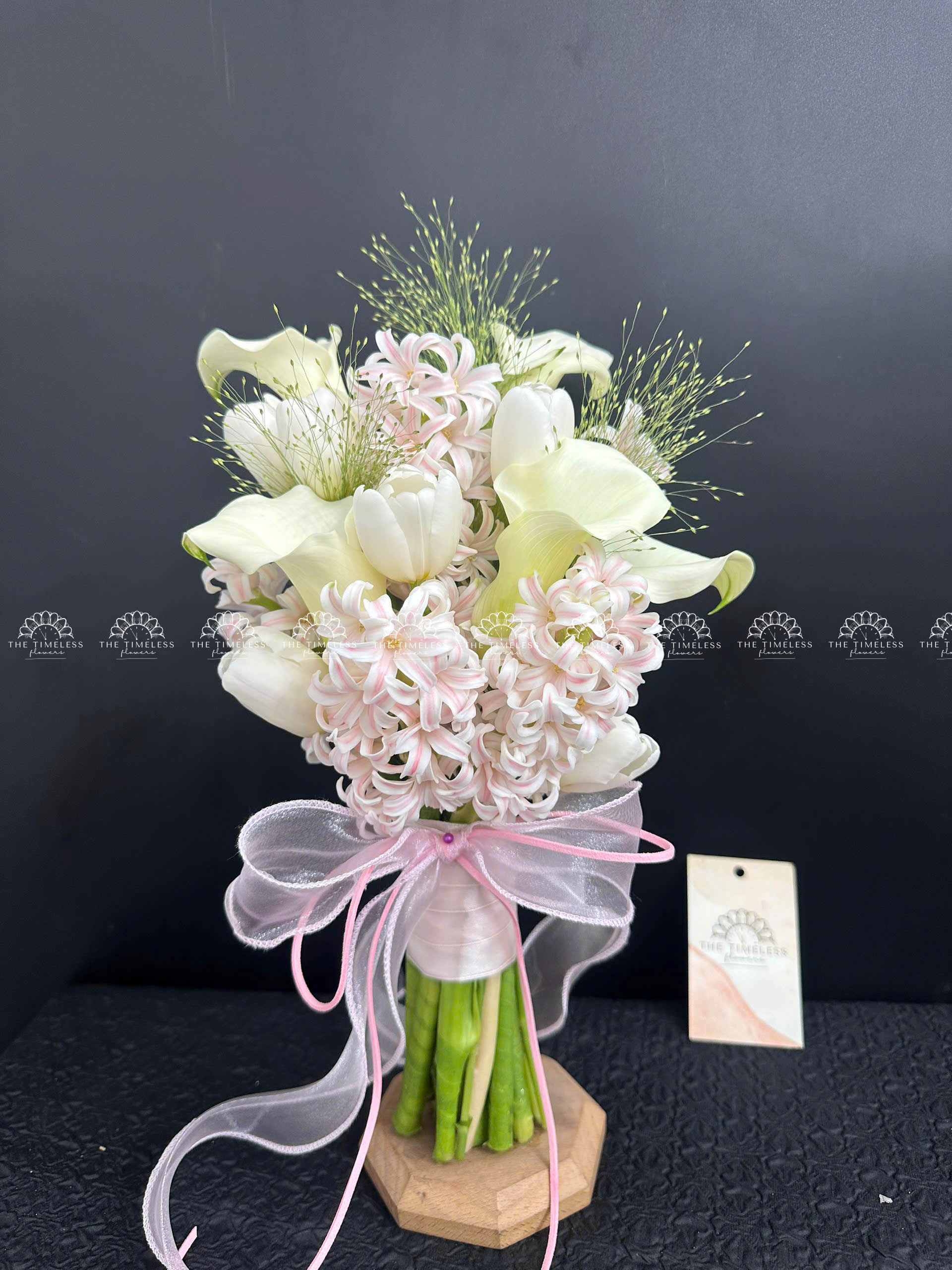 Hoa Cưới 5 Dạ Lan Hương mix 5 Calla Lily Hà Lan Mix 5 Tulip A357