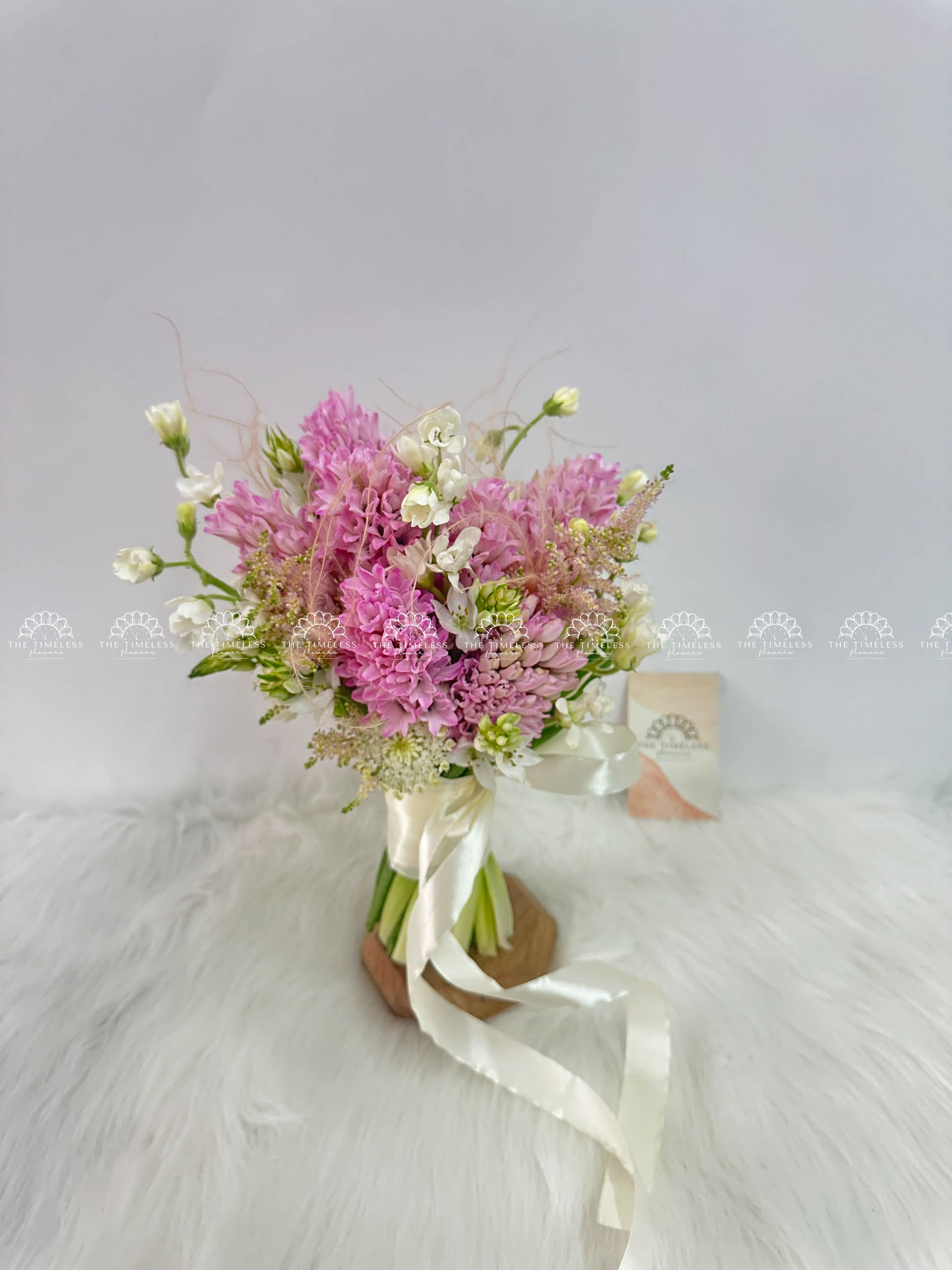 Hoa Cưới 8 Dạ Lan Hương Hồng mix astilbe A352
