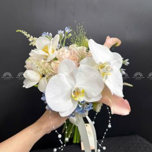 Hoa Cưới Calla Lily mix Lan Hồ Điệp tone hồng đào A343
