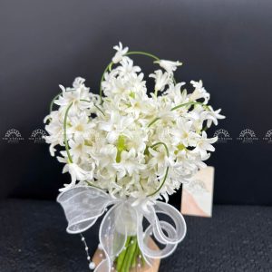 Hoa Cưới 6 Dạ Lan Hương Trắng A359