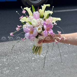 Hoa Cưới 5 Tulip Mix 5 Call Lily mix 5 Dạ Lan Hương A368