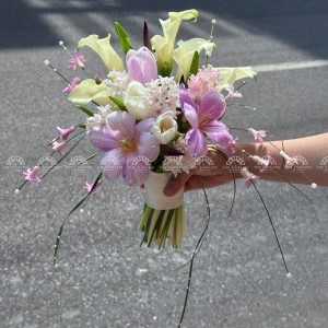 Hoa Cưới 5 Tulip Mix 5 Call Lily mix 5 Dạ Lan Hương A368