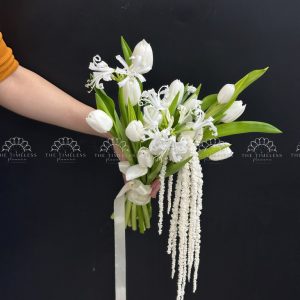 Hoa Cưới 15 Hoa Tulip Trắng Mix Hoa Bỉ Ngạn A381