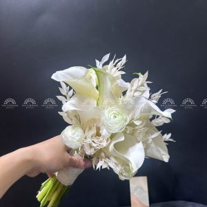Bó hoa cưới 9 Calla trắng Mix lá Chanh Ý A400