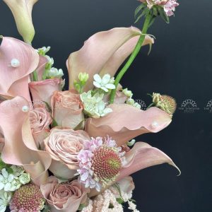 Bó hoa cưới 9 Calla Nâu trắng hồng Capuchino A405