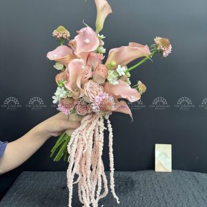 Bó hoa cưới 9 Calla Nâu trắng hồng Capuchino A405