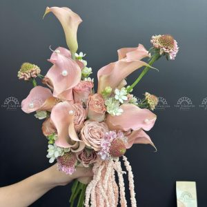Bó hoa cưới 9 Calla Nâu trắng hồng Capuchino A405