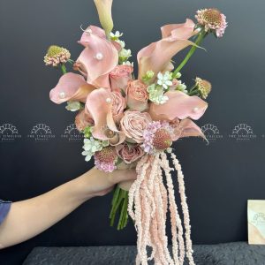 Bó hoa cưới 9 Calla Nâu trắng hồng Capuchino A405