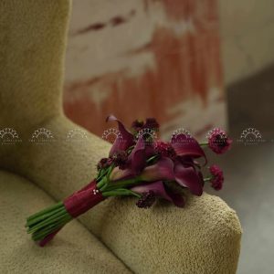 Bó hoa cưới Dáng Thác 9 Calla Lily Đỏ Ruby A409