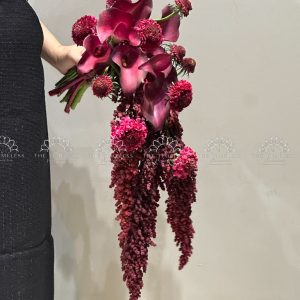 Bó hoa cưới Dáng Thác 9 Calla Lily Đỏ Ruby A409