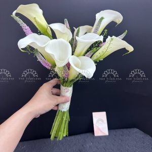 Bó hoa cưới 9 Calla trắng Mix Veronica Hồng A420