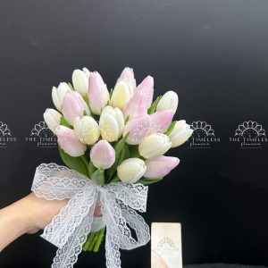 Hoa Cưới 19 Hoa Tulip Trắng Mix Hồng A442