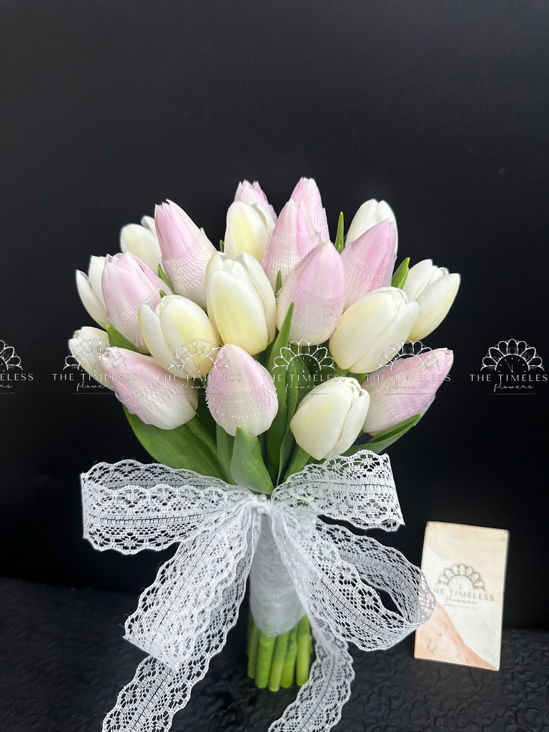 Hoa Cưới 19 Hoa Tulip Trắng Mix Hồng A442