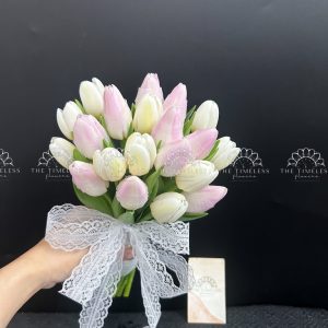 Hoa Cưới 19 Hoa Tulip Trắng Mix Hồng A442