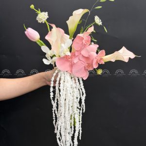 Hoa Cưới 5 Calla lily hồng mix tulip và Lan Hồ Điệp A460