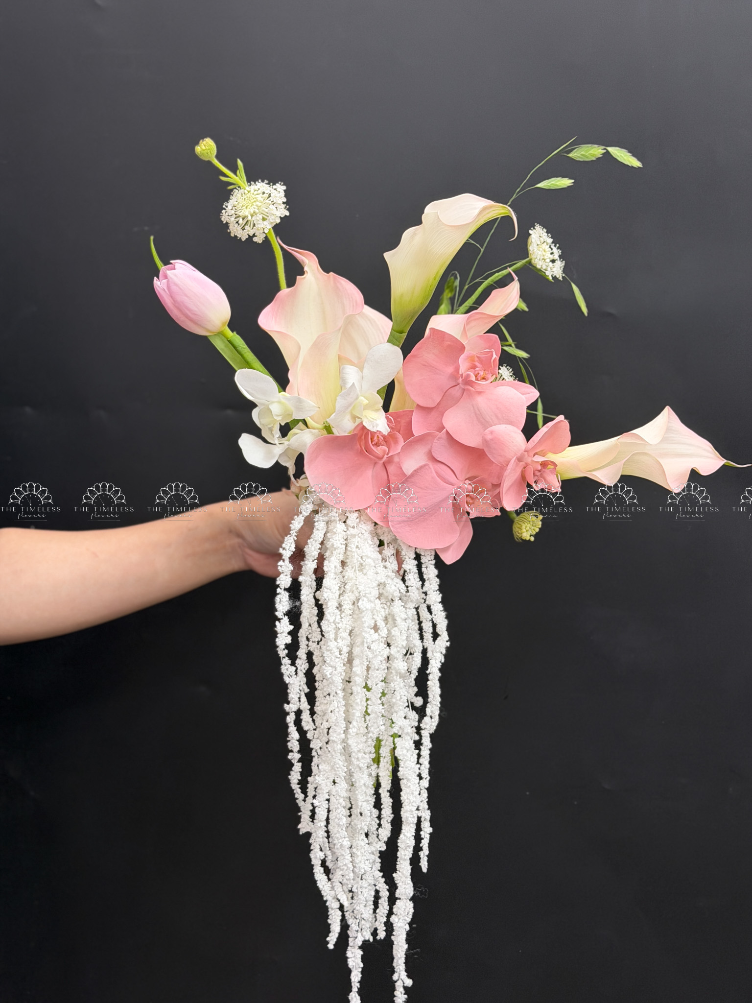 Hoa Cưới 5 Calla lily hồng mix tulip và Lan Hồ Điệp A460