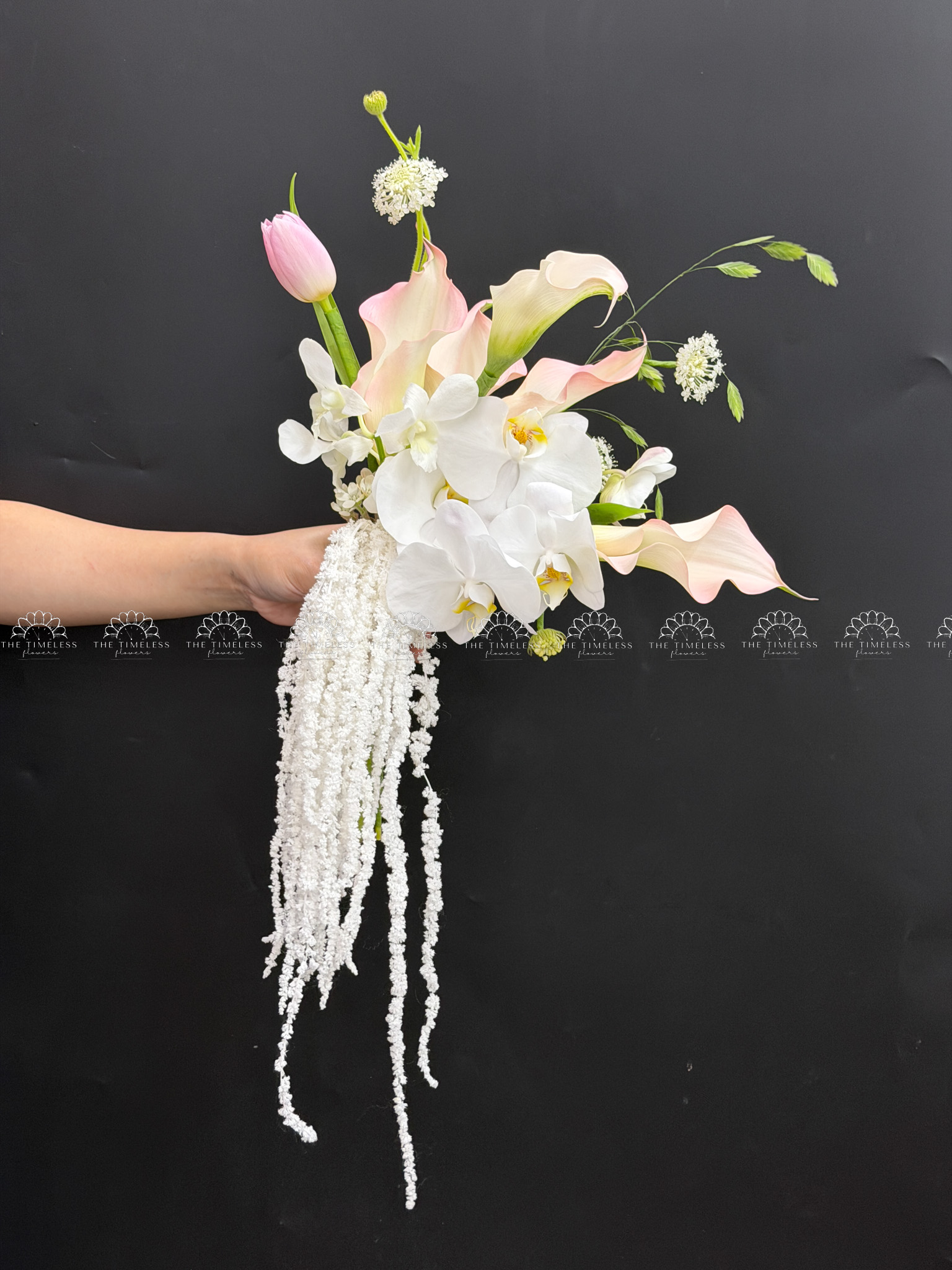 Hoa Cưới 5 Calla lily hồng mix tulip và Lan Hồ Điệp A460