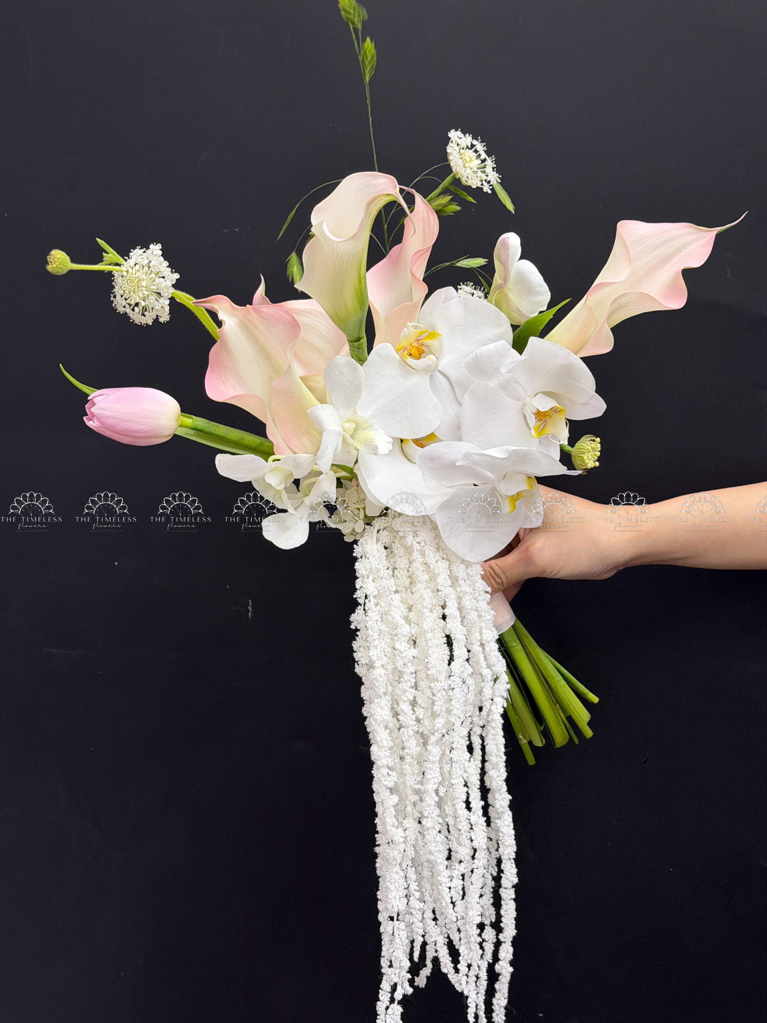 Hoa Cưới 5 Calla lily hồng mix tulip và Lan Hồ Điệp A460